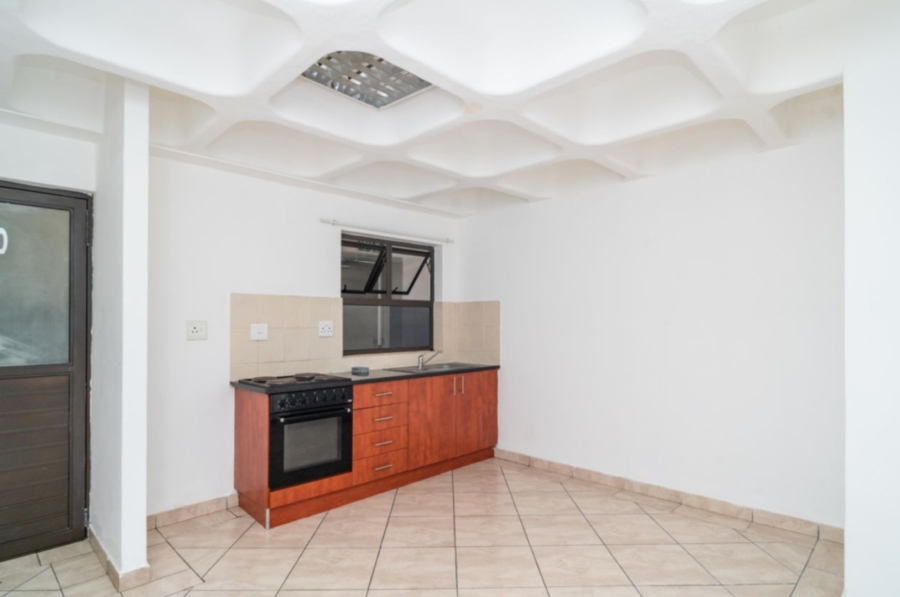 1 Bedroom Property for Sale in Observatory Western Cape